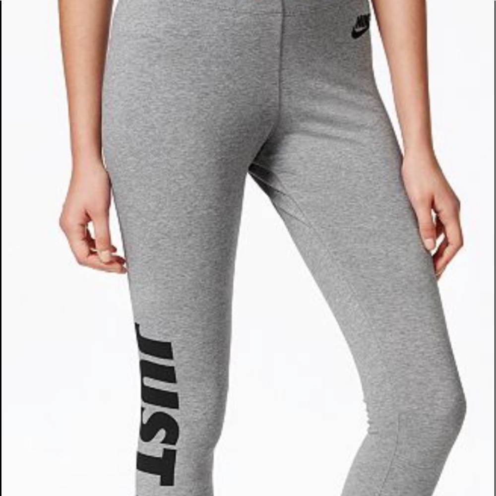 Size MEDIUM grey Nike Leggings